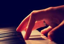 邮报:曼联有意4000万英镑签恩梅查,多特无缘欧.